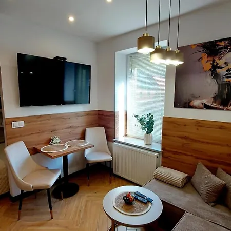 Apartament Charlotka Park *